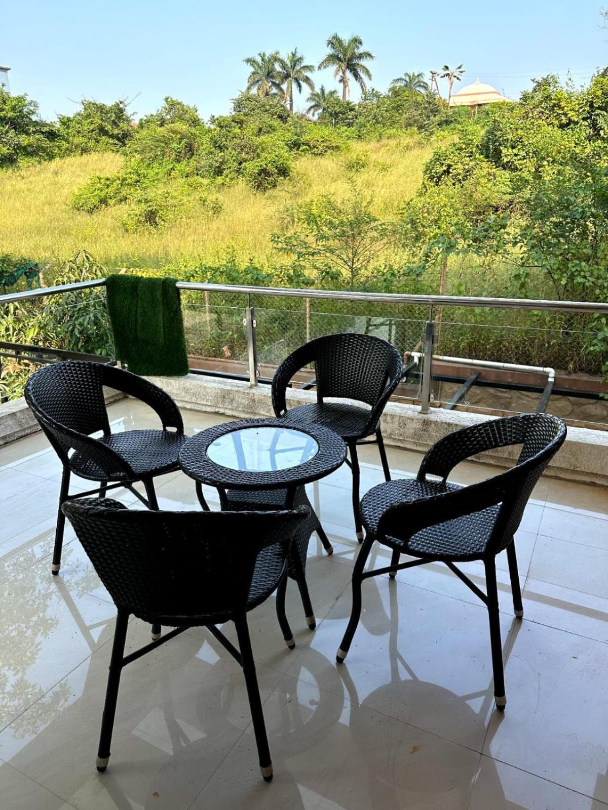 Tropical Villa II 4 Bhk II Lonavala II 1 Mountain View II 2 Private Pool II 3 Big Terrace Extérieur photo